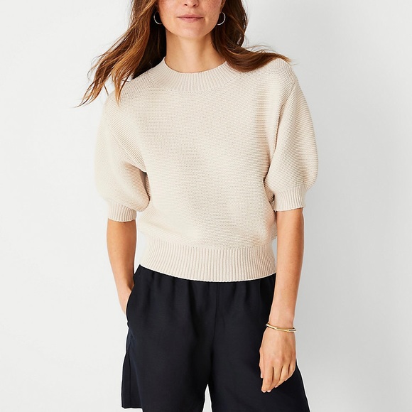 stitchy puff sleeve sweater
